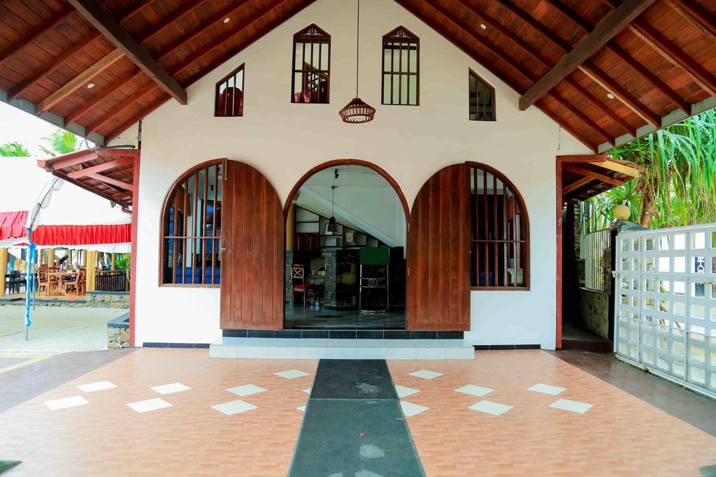 Gayana Guest House Kanattegoda Extérieur photo