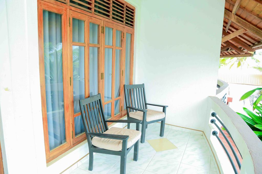 Gayana Guest House Kanattegoda Extérieur photo