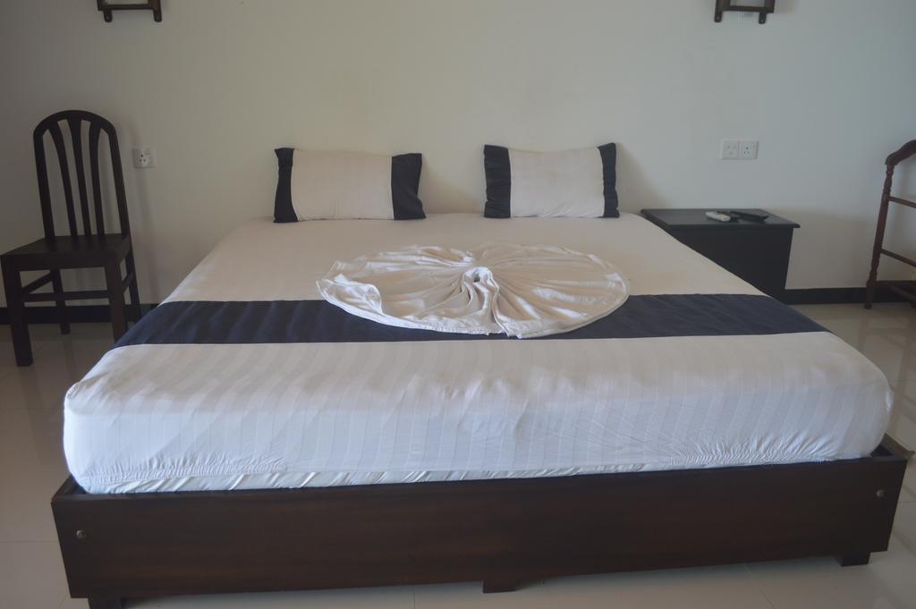 Gayana Guest House Kanattegoda Extérieur photo