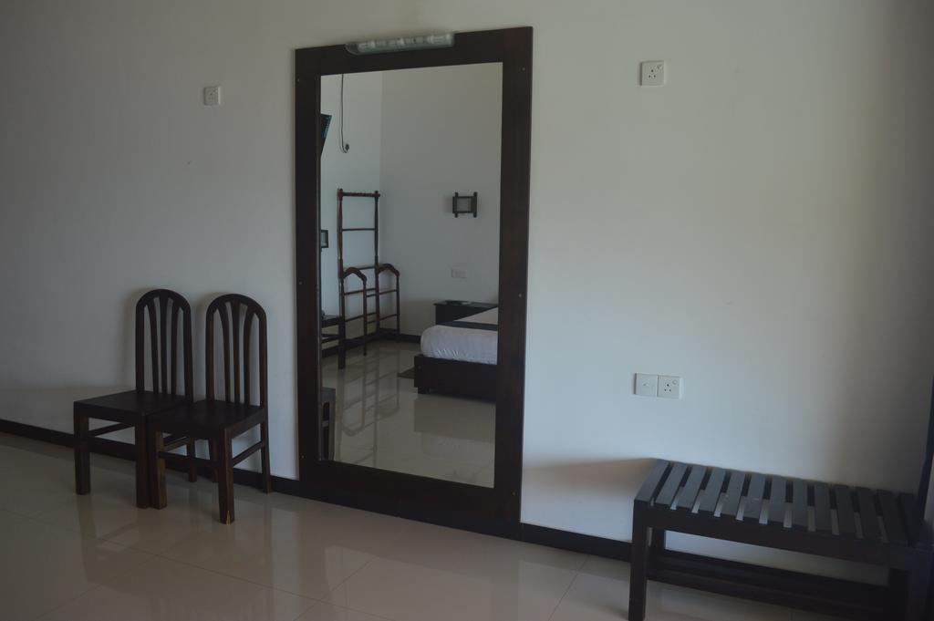Gayana Guest House Kanattegoda Extérieur photo