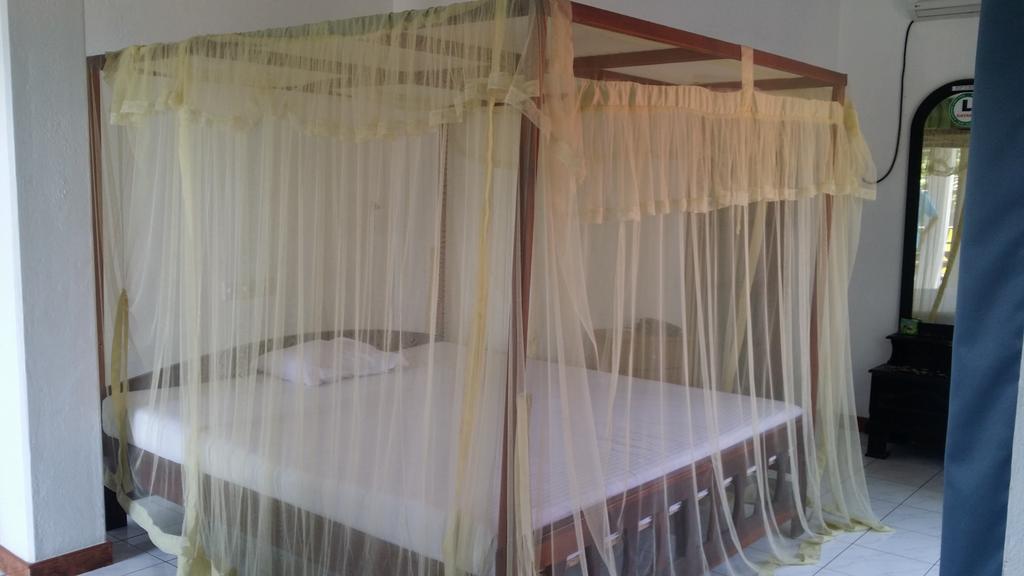 Gayana Guest House Kanattegoda Extérieur photo