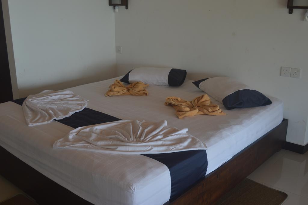 Gayana Guest House Kanattegoda Extérieur photo