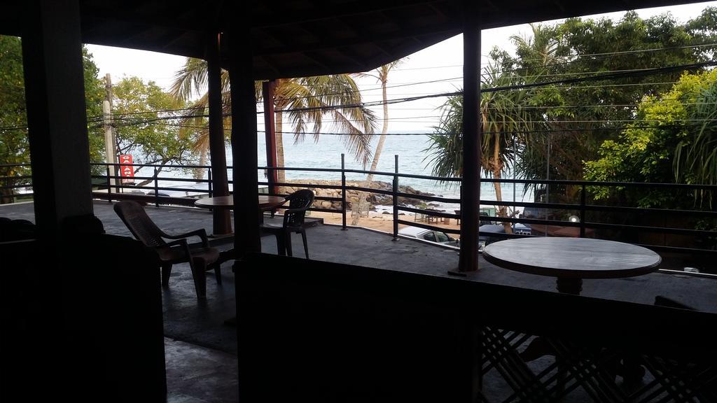 Gayana Guest House Kanattegoda Extérieur photo